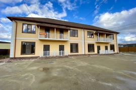 Продается двухэтажный коттедж